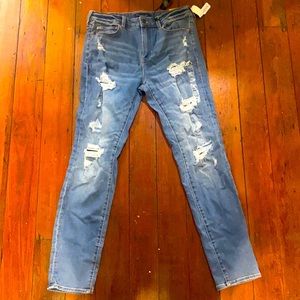 Hey iam selling jeans and other items will be listed this week new and used